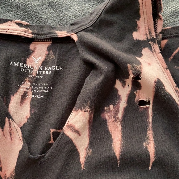 One of a kind AE bleach dyed tank top - Picture 9 of 9